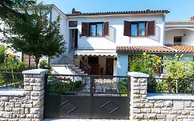 Apartments Nives